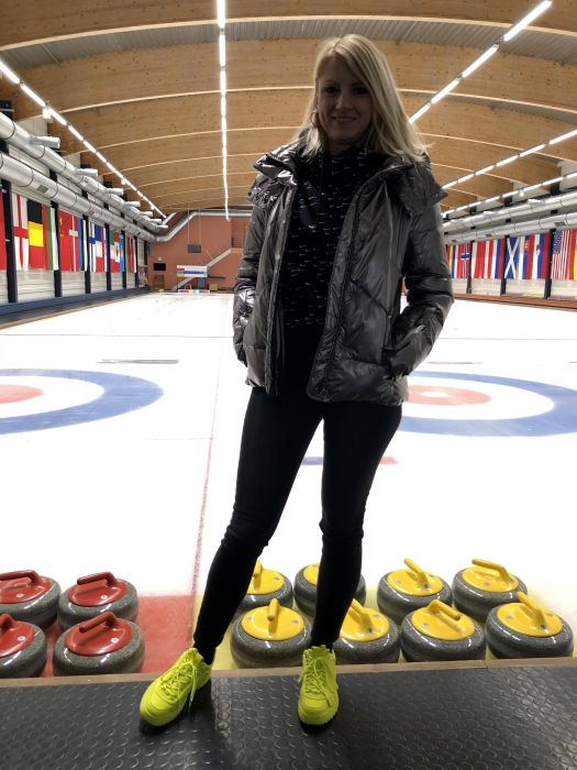 curling_281929.JPG