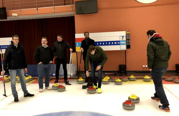 curling_282129.JPG