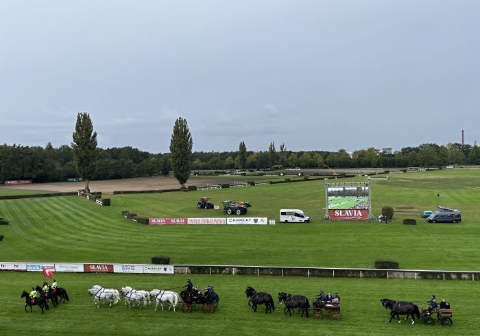 velka_Pardubicka_2023_28829.JPG